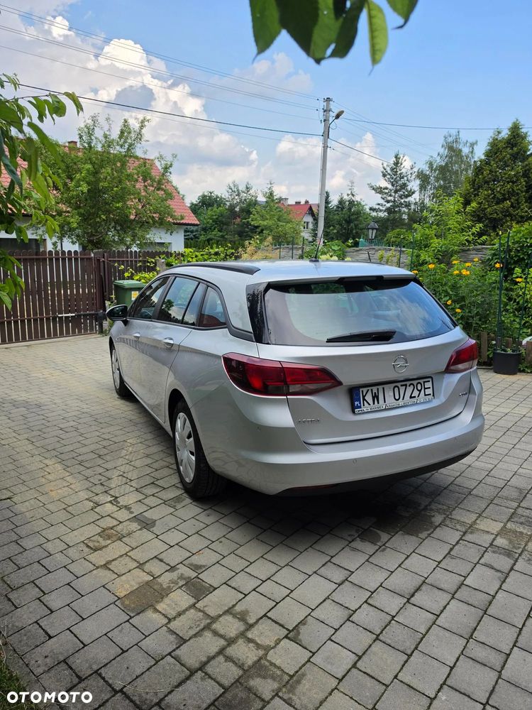 Opel Astra 1.6 CDTI Enjoy S&S - 4