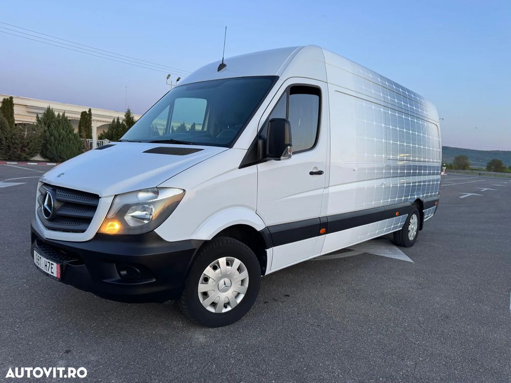 Mercedes-Benz Sprinter - 12