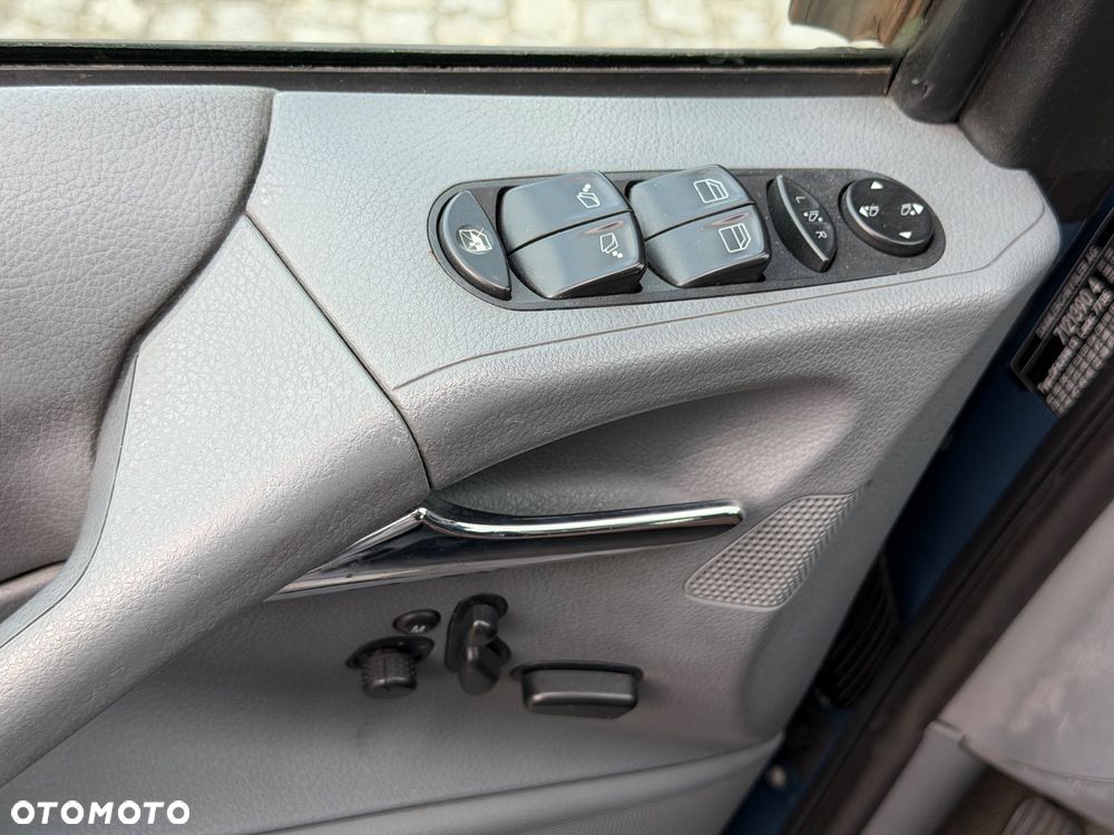 Mercedes-Benz Viano 2.2 CDI Trend (d³ugi) - 37