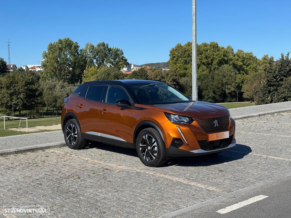 Peugeot E-2008
