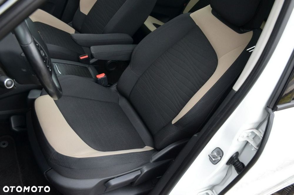 Citroën C4 Grand Picasso - 25