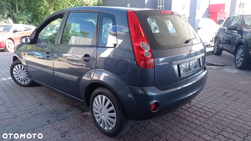 Ford Fiesta 1.4 Silver Magic - 21