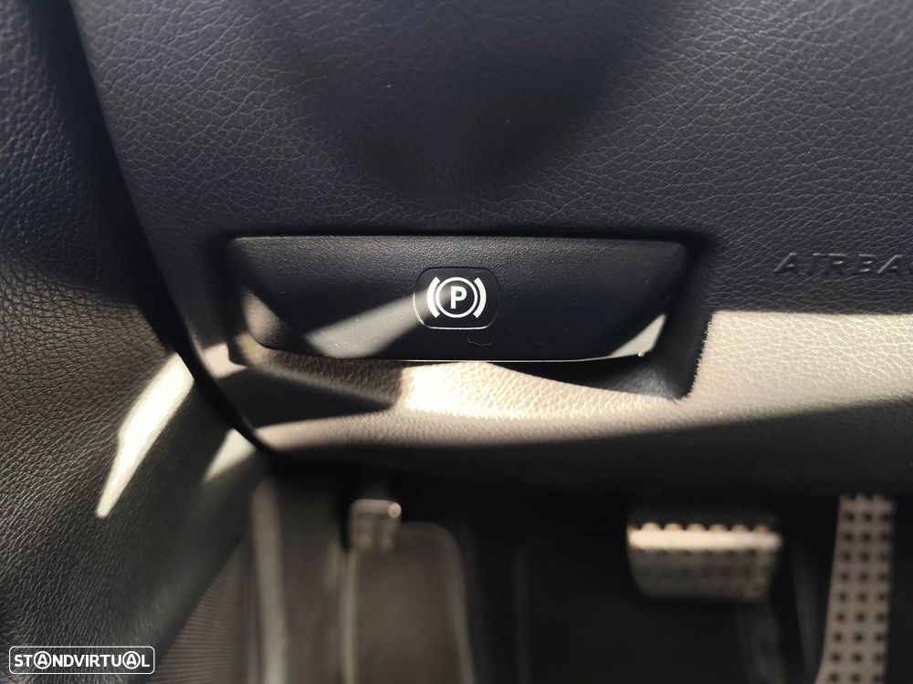 Mercedes-Benz C 250 - 25