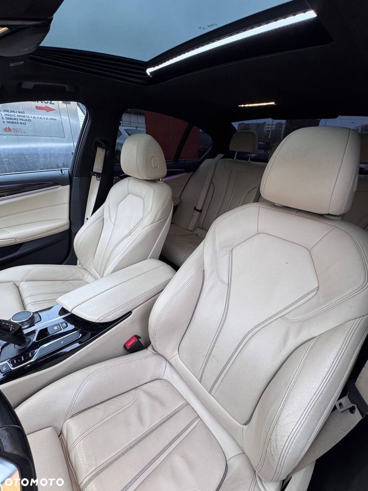 BMW Seria 5 - 13