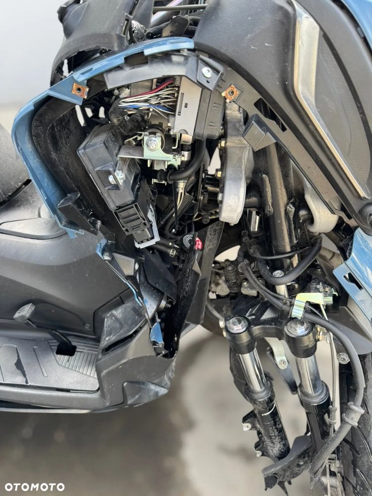 Yamaha Tricity - 8