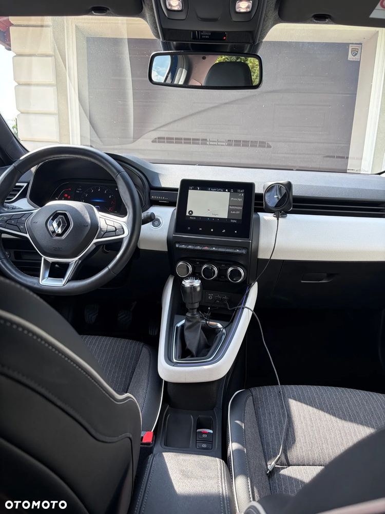 Renault Clio - 15