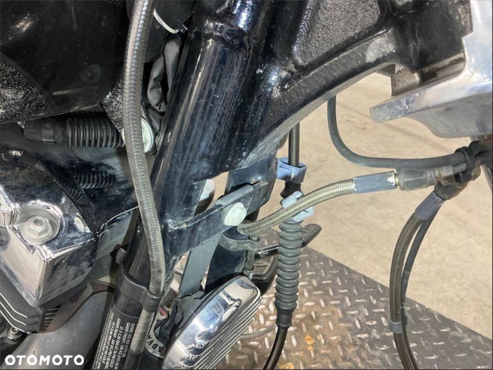 Harley-Davidson FXSB Breakout - 10