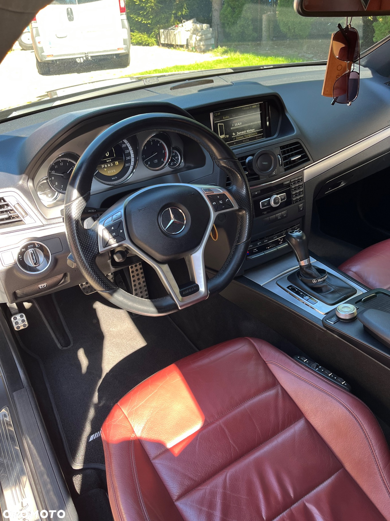 Mercedes-Benz Klasa E 350 CDI DPF Coupe BlueEFFICIENCY 7G-TRONIC Avantgarde - 9
