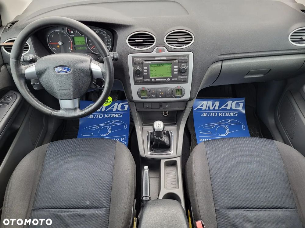 Ford Focus SW 1.6 TDCi Ambiente - 20