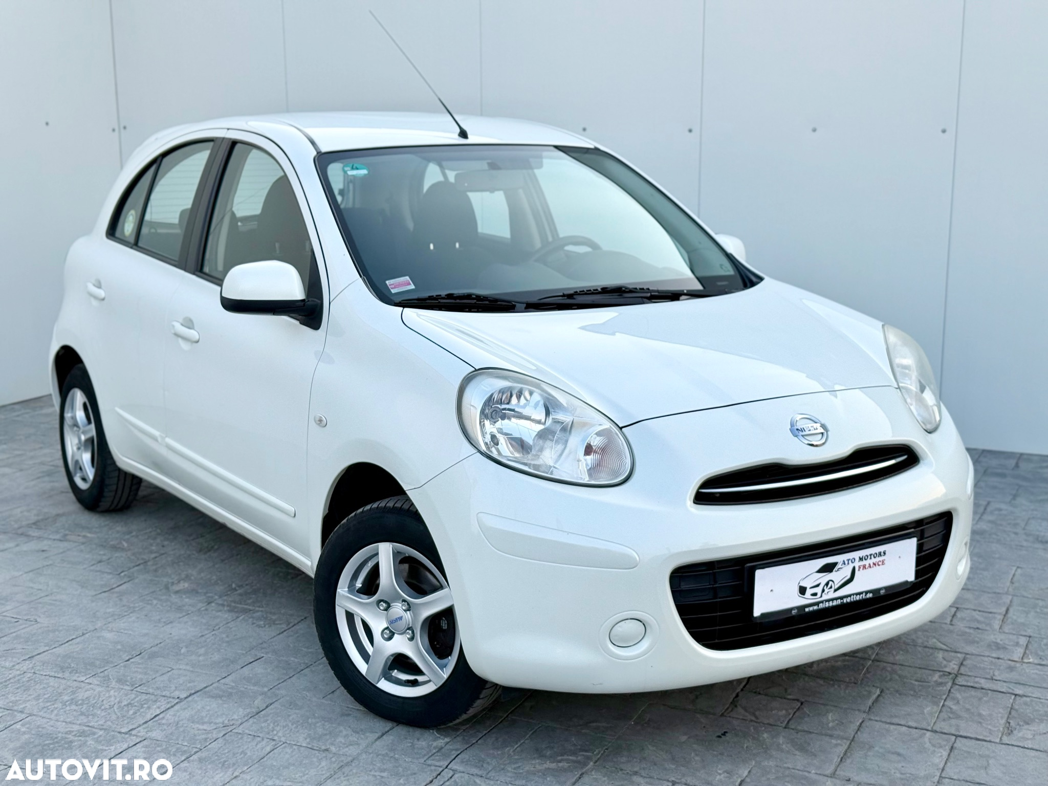 Nissan Micra 1.2 N-TEC - 2
