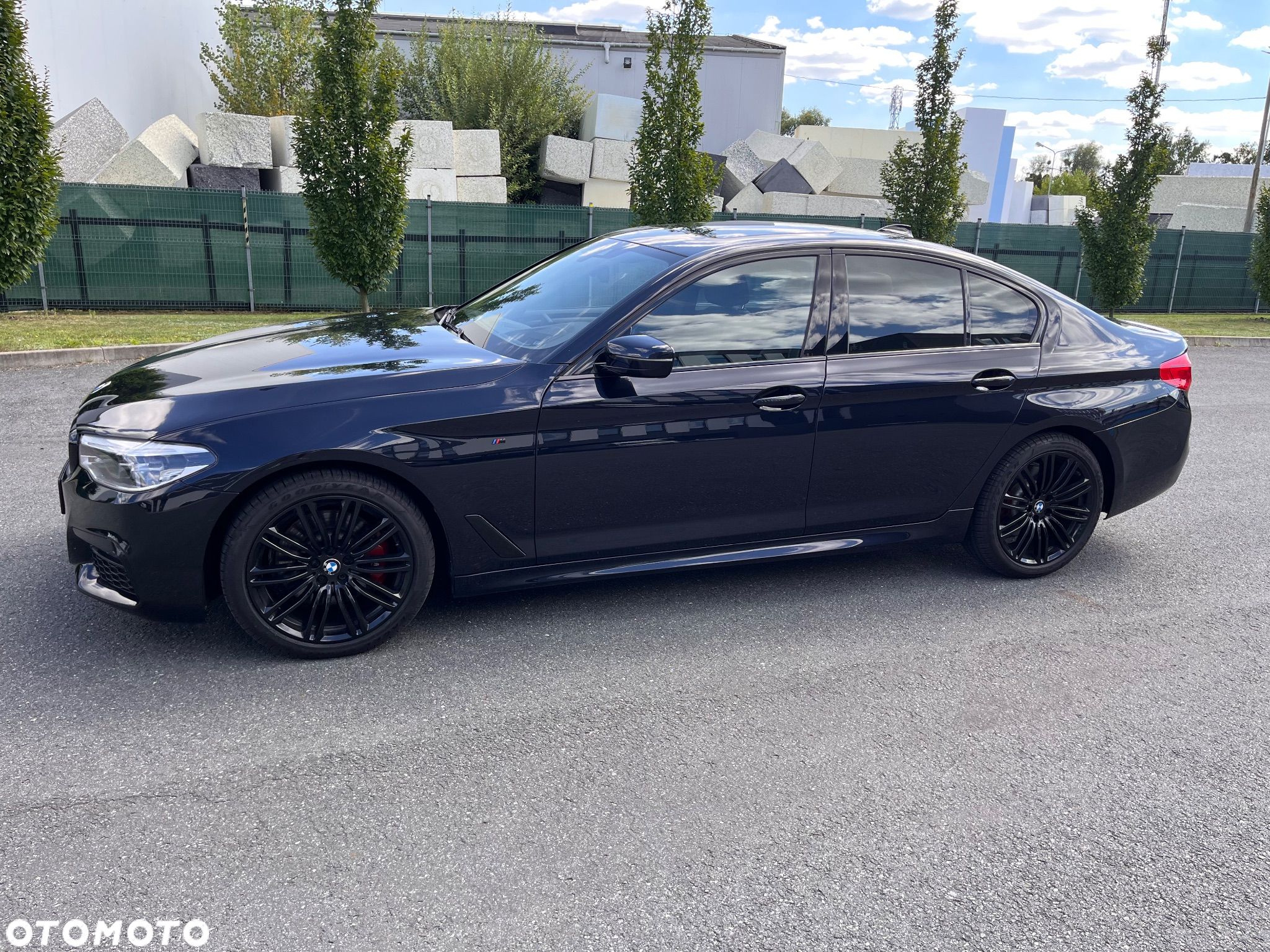 BMW Seria 5 530i xDrive M Sport sport - 12