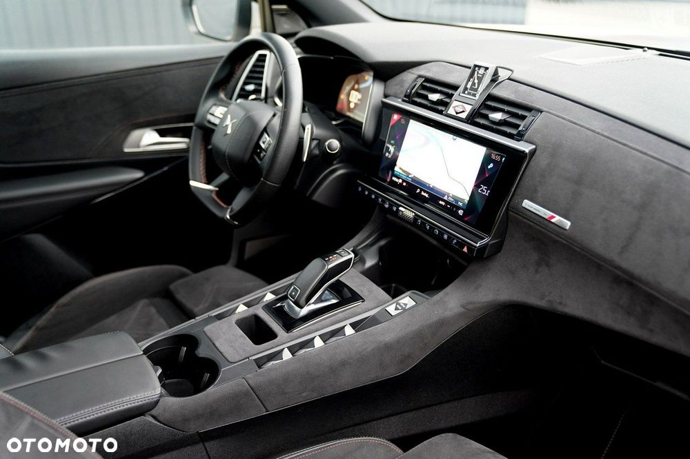 DS Automobiles DS 7 Crossback - 29