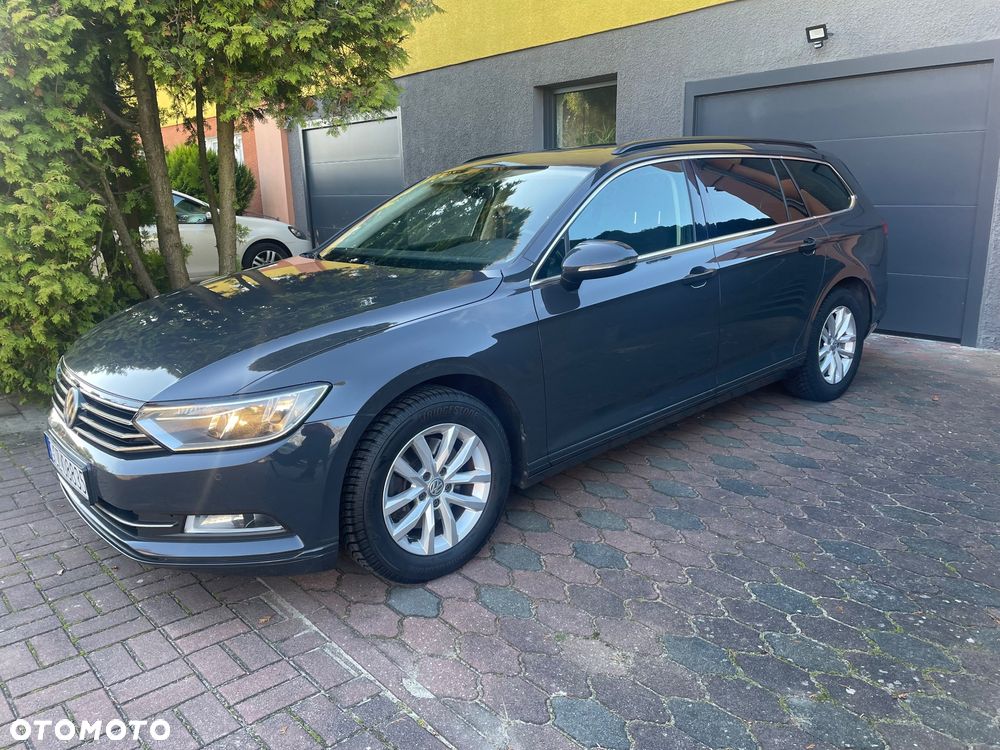 Volkswagen Passat 2.0 TDI (BlueMotion Technology) Comfortline - 9