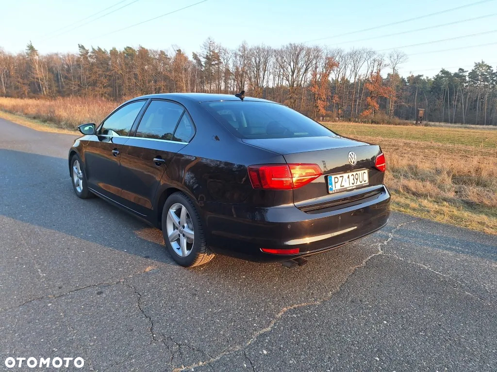 Volkswagen Jetta 1.4 TSI BMT Highline - 4