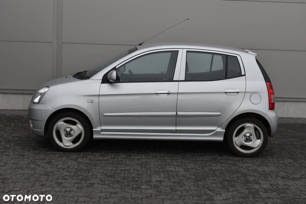 Kia Picanto - 22