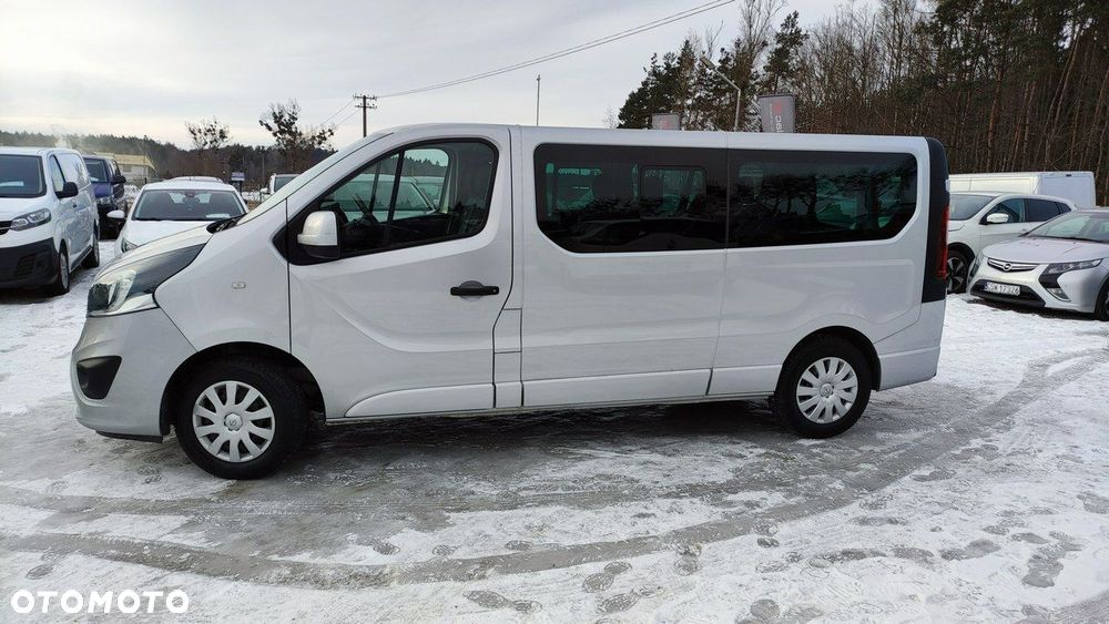 Opel Vivaro - 11