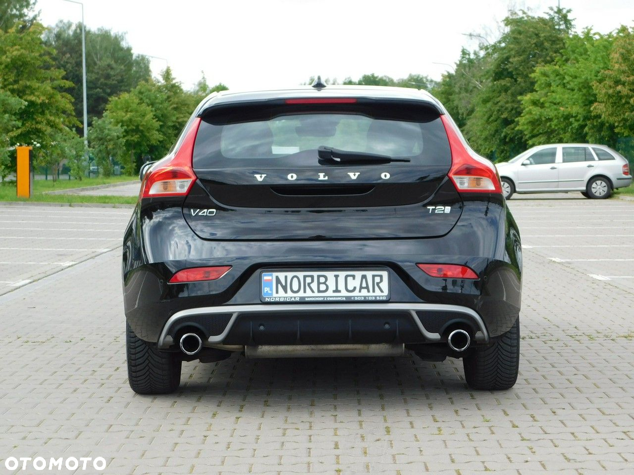 Volvo V40 - 33
