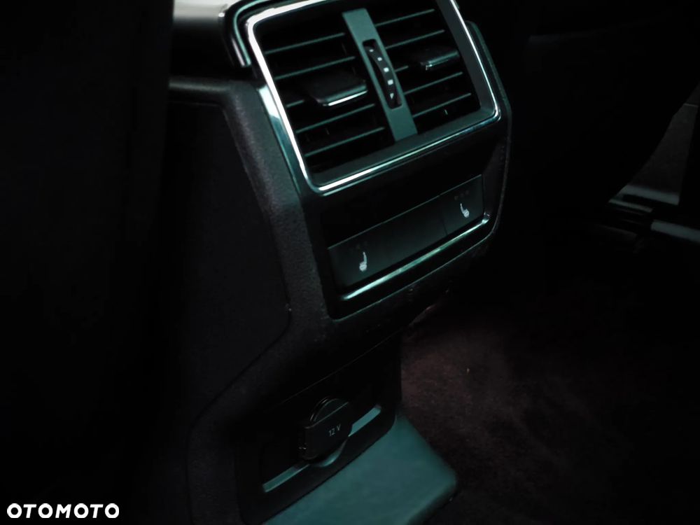 Skoda Karoq 2.0 TDI SCR 4x4 DSG Ambition - 11