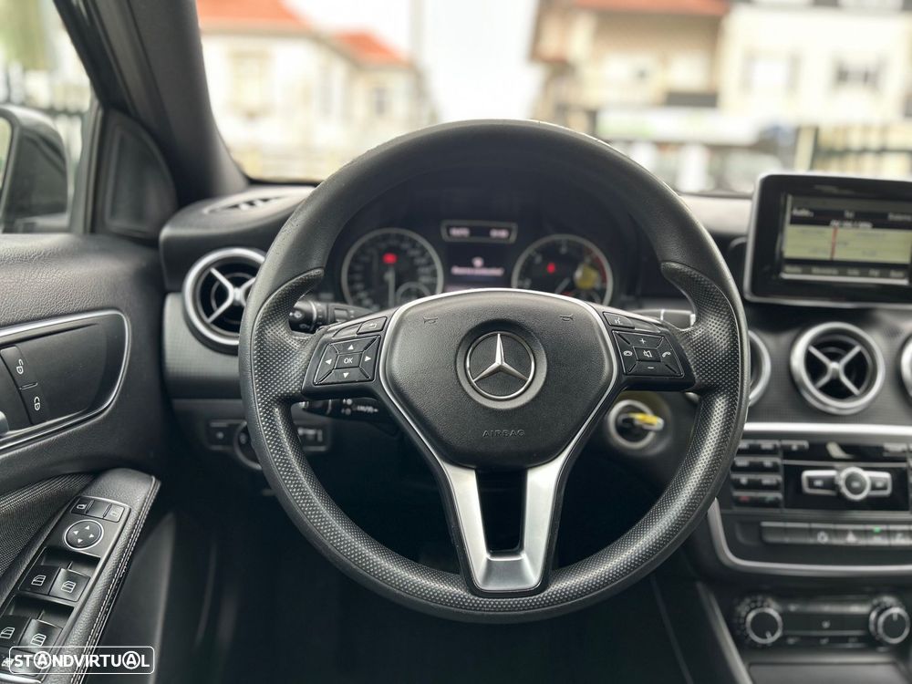 Mercedes-Benz A 180 - 14