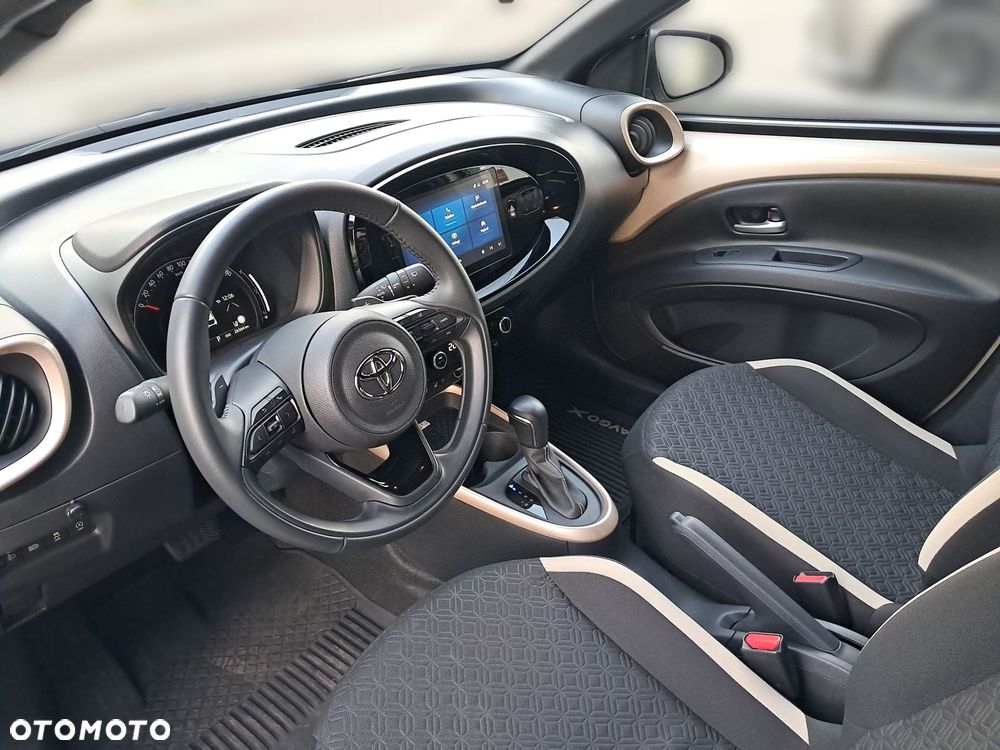 Toyota Aygo X 1.0 VVT-i Style CVT - 5