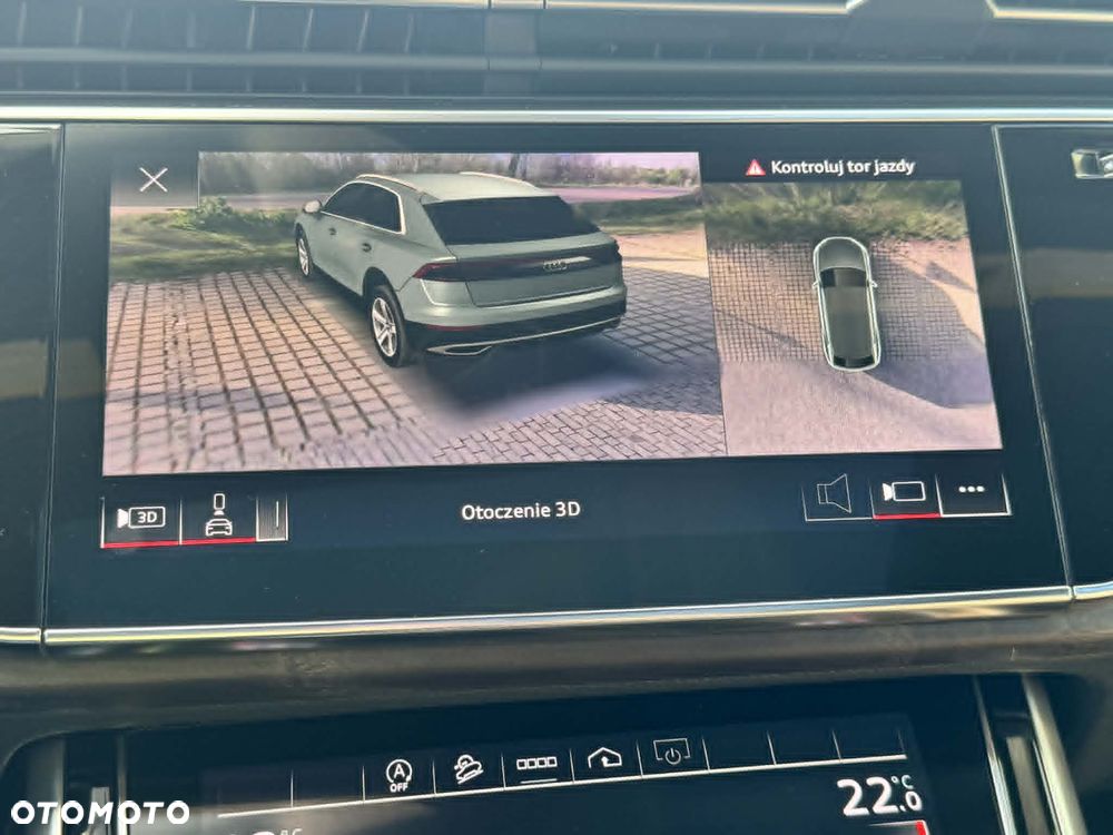 Audi Q8 - 10