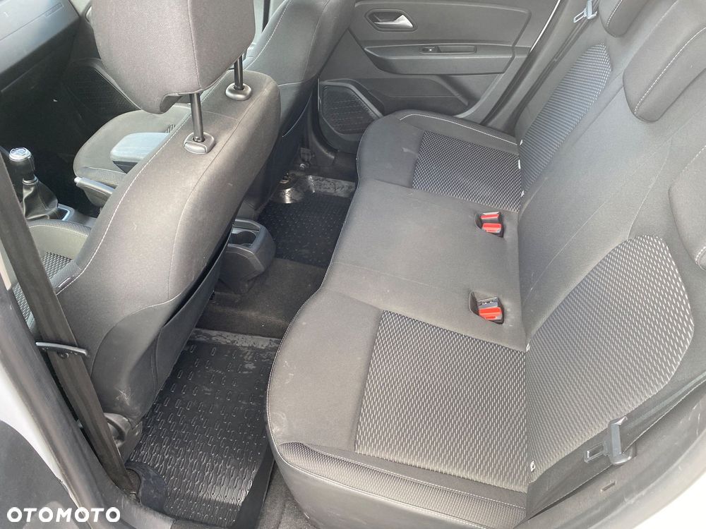 Dacia Duster 1.6 SCe Comfort - 23