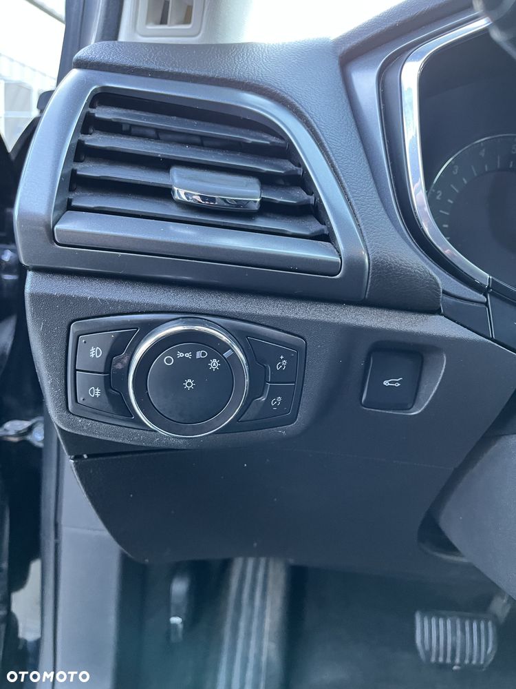 Ford Mondeo 2.0 TDCi Titanium PowerShift - 22