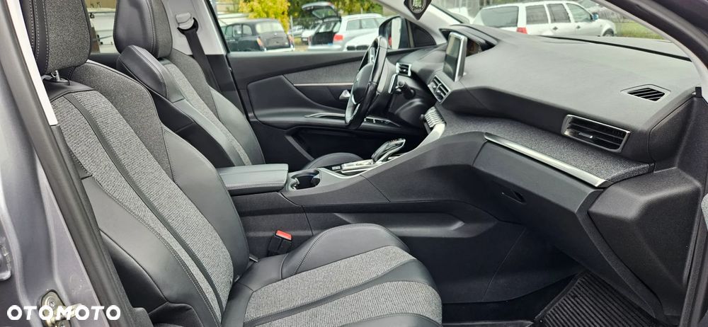 Peugeot 3008 - 27