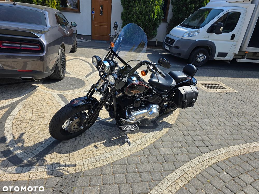 Harley-Davidson Softail Cross Bones - 4