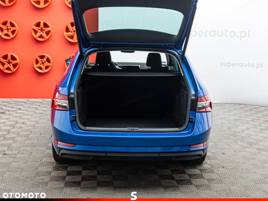 Skoda Superb 2.0 TDI SCR 4x4 Style DSG - 33