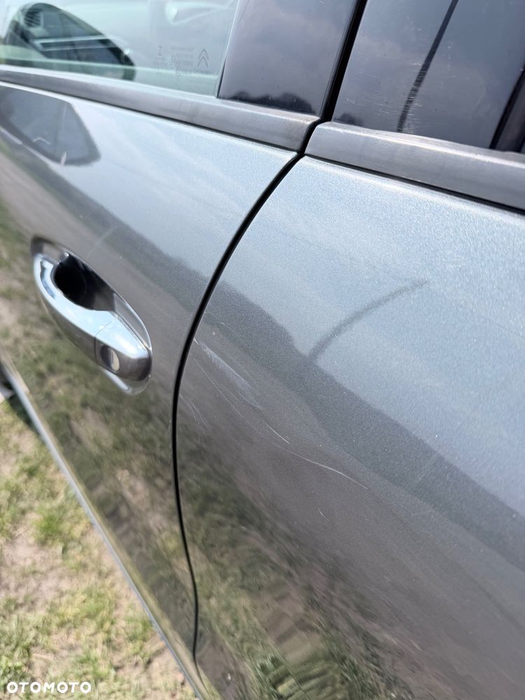 Citroën C4 Picasso e-HDi 115 ETG6 Exclusive - 28