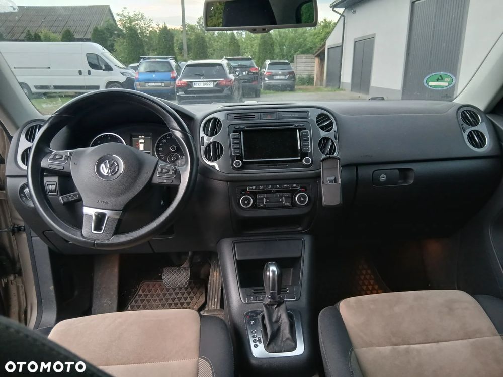 Volkswagen Tiguan 2.0 TDI DPF 4Motion BlueMotion Technology DSG Exclusive - 13