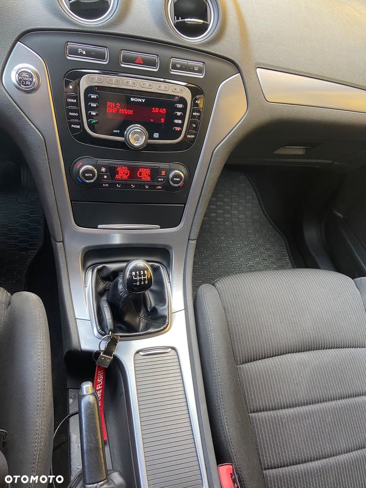Ford Mondeo 2.0 TDCi Platinium X Plus (Trend) - 9