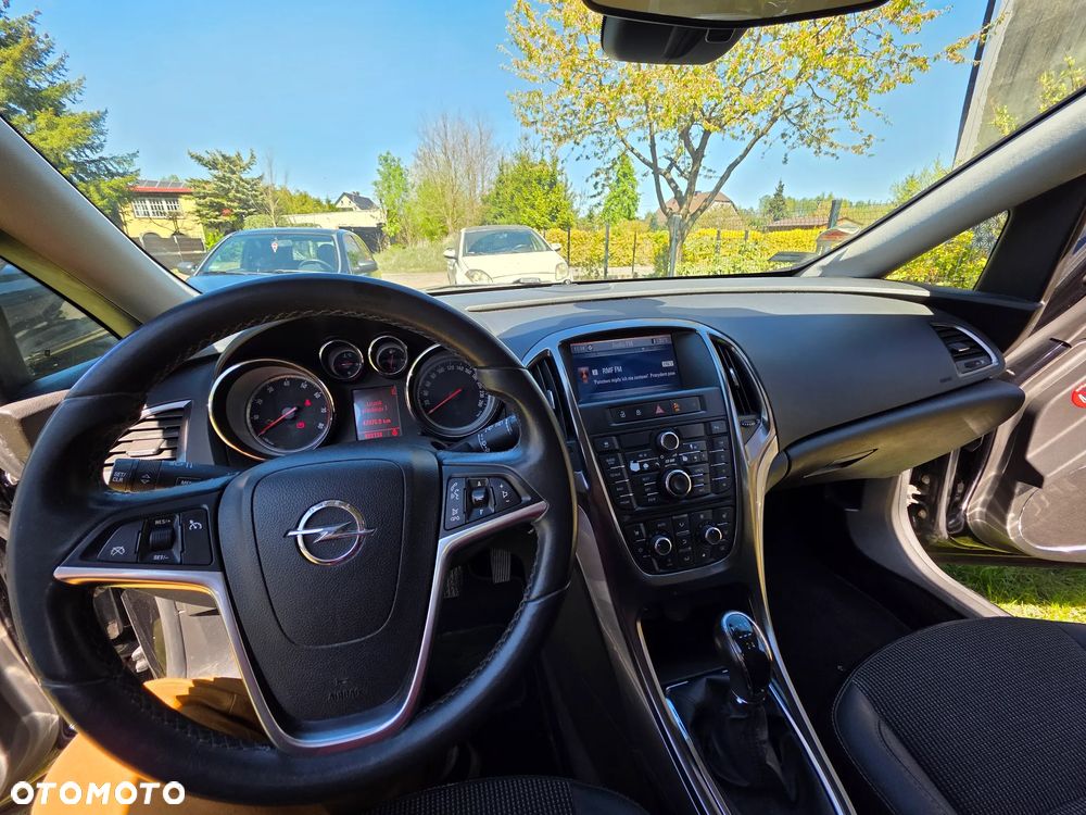 Opel Astra 1.6 - 10