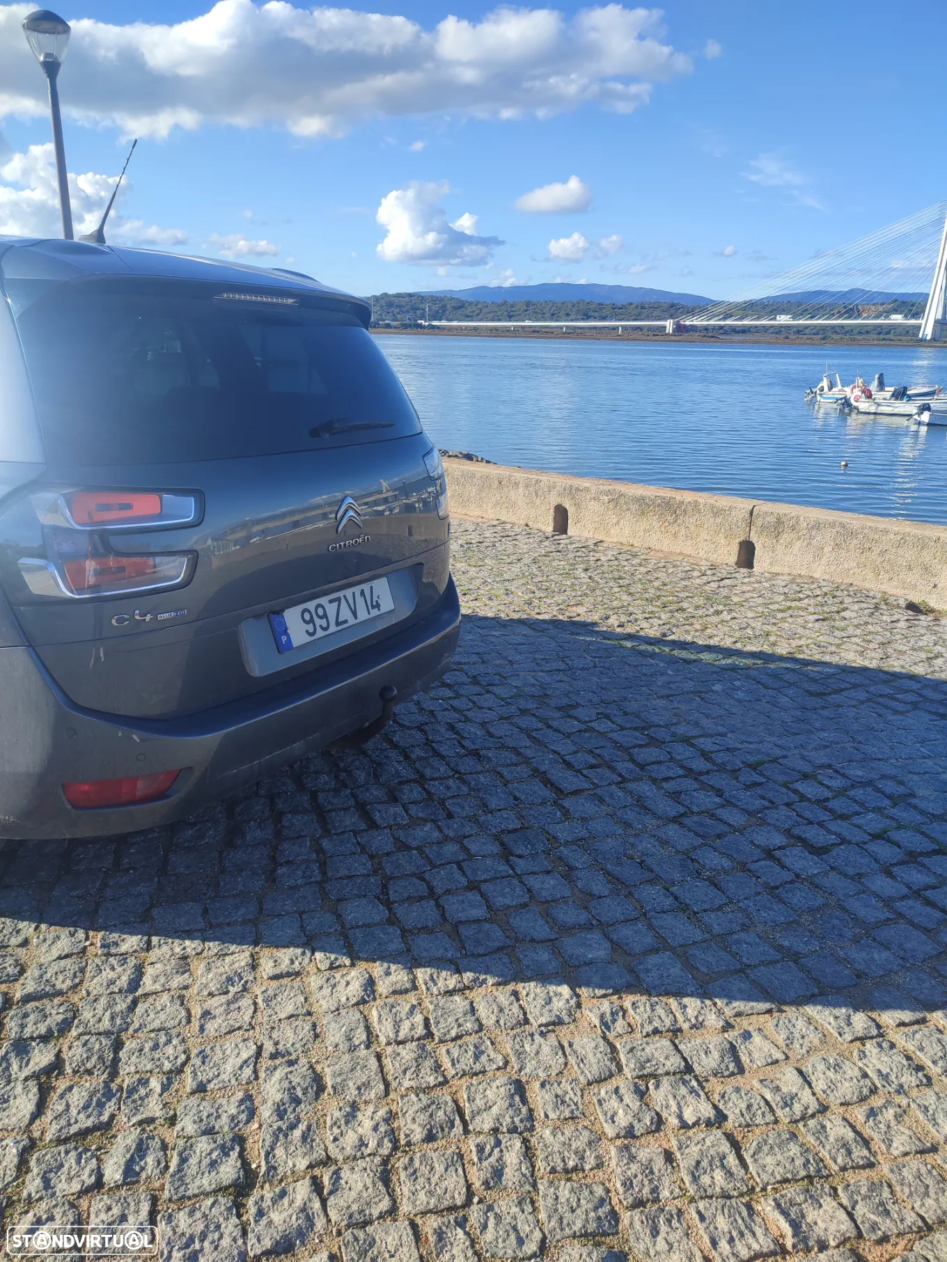 Citroën C4 Grand Picasso 1.6 BlueHDi Exclusive - 3