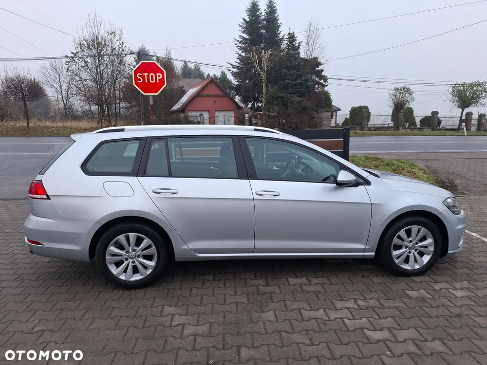 Volkswagen Golf Variant 1.6 TDI SCR DSG Comfortline - 3