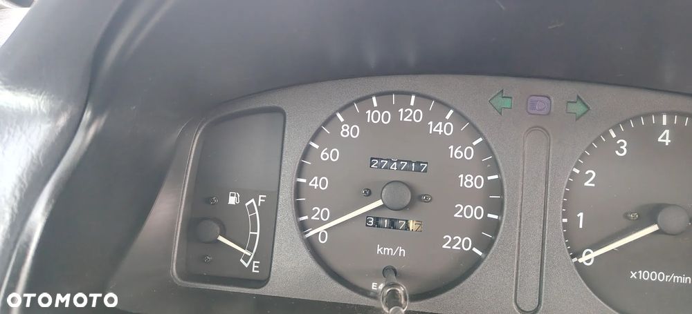 Toyota Corolla 1.4 VVT-i - 21