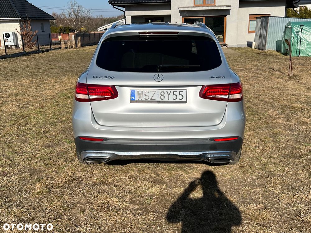 Mercedes-Benz GLC 300 4Matic 9G-TRONIC - 5