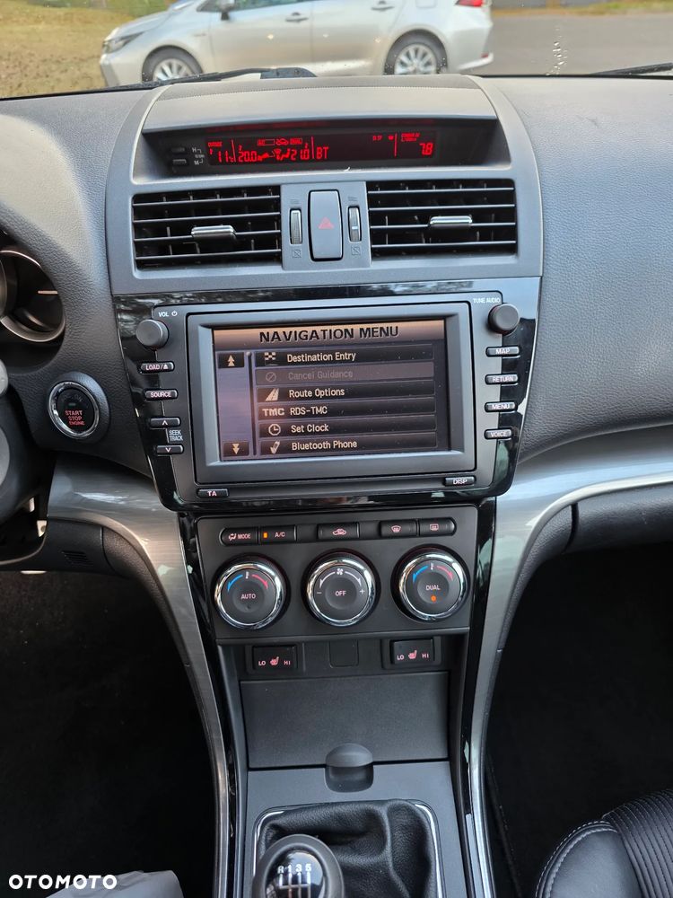 Mazda 6 Sport 2.2 CD DPF Dynamic - 28