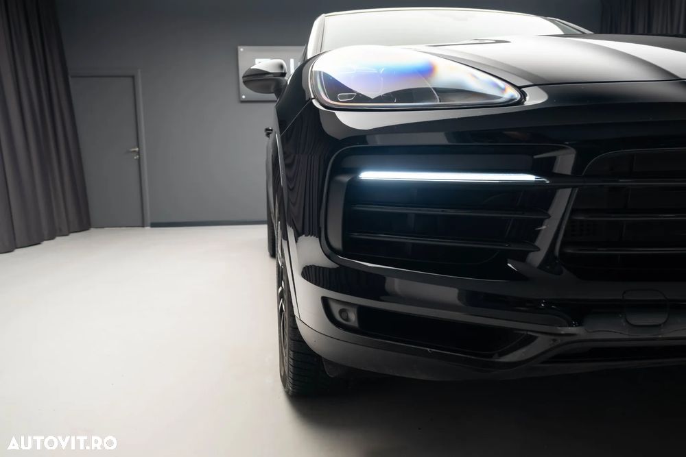 Porsche Cayenne - 11