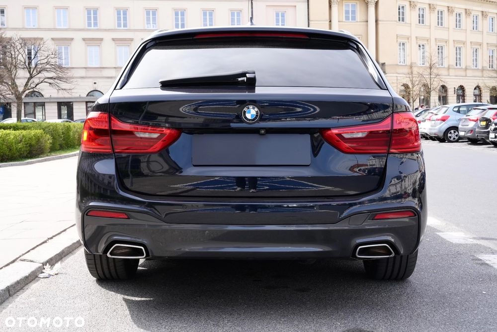 BMW Seria 5 520d M Sport - 5