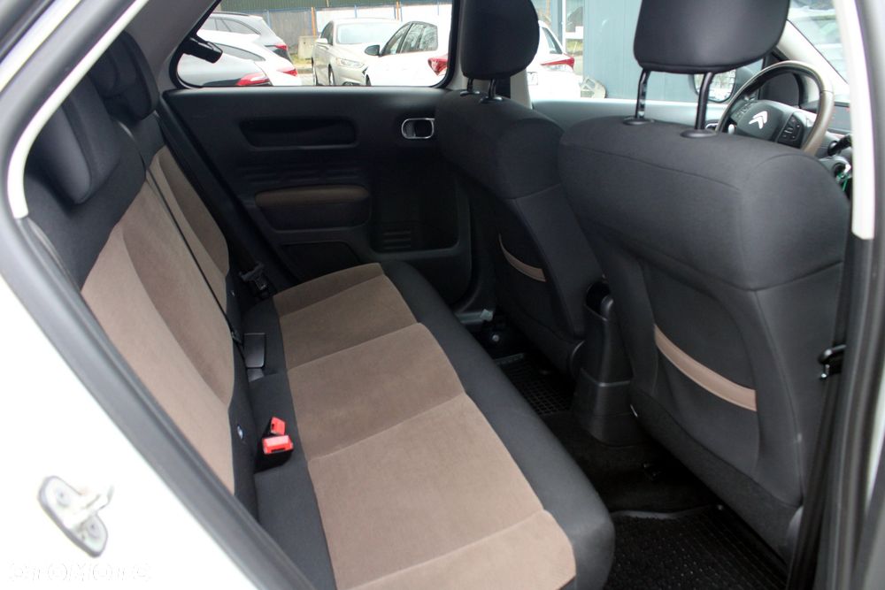 Citroën C4 Cactus 1.2 PureTech Live S&S - 10