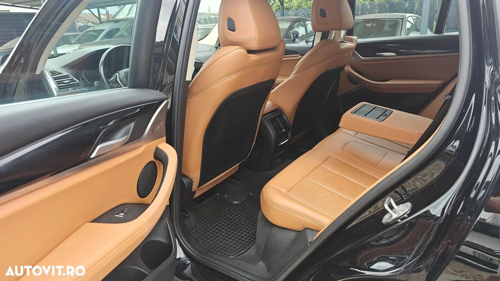 BMW X3 - 16
