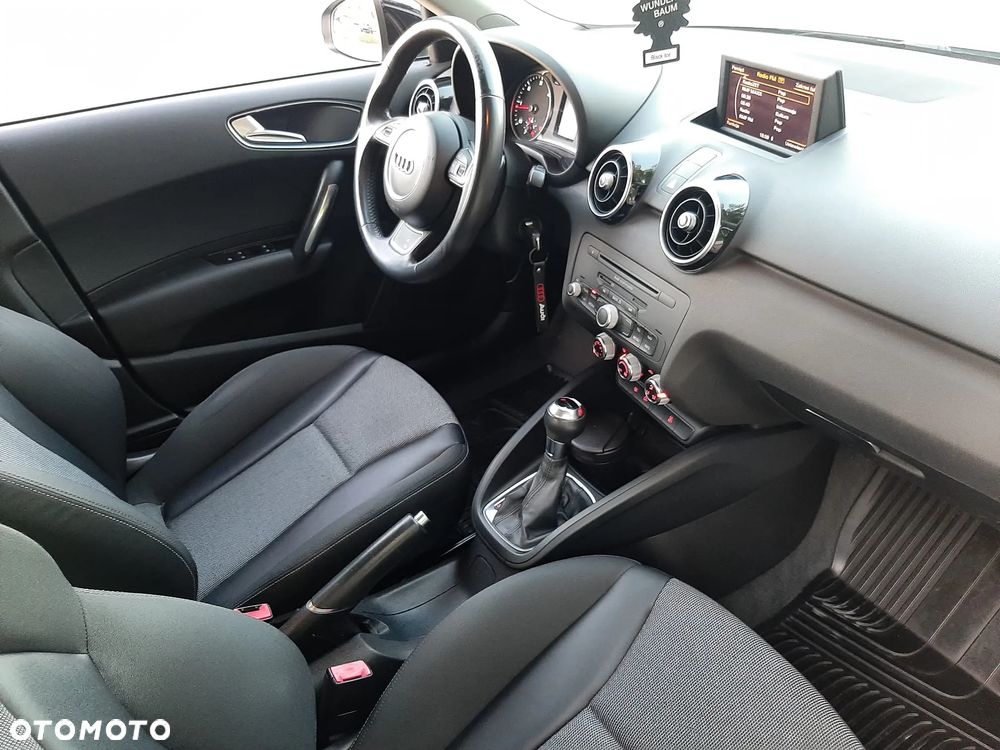 Audi A1 Sportback 1.6 TDI S tronic Ambition - 30