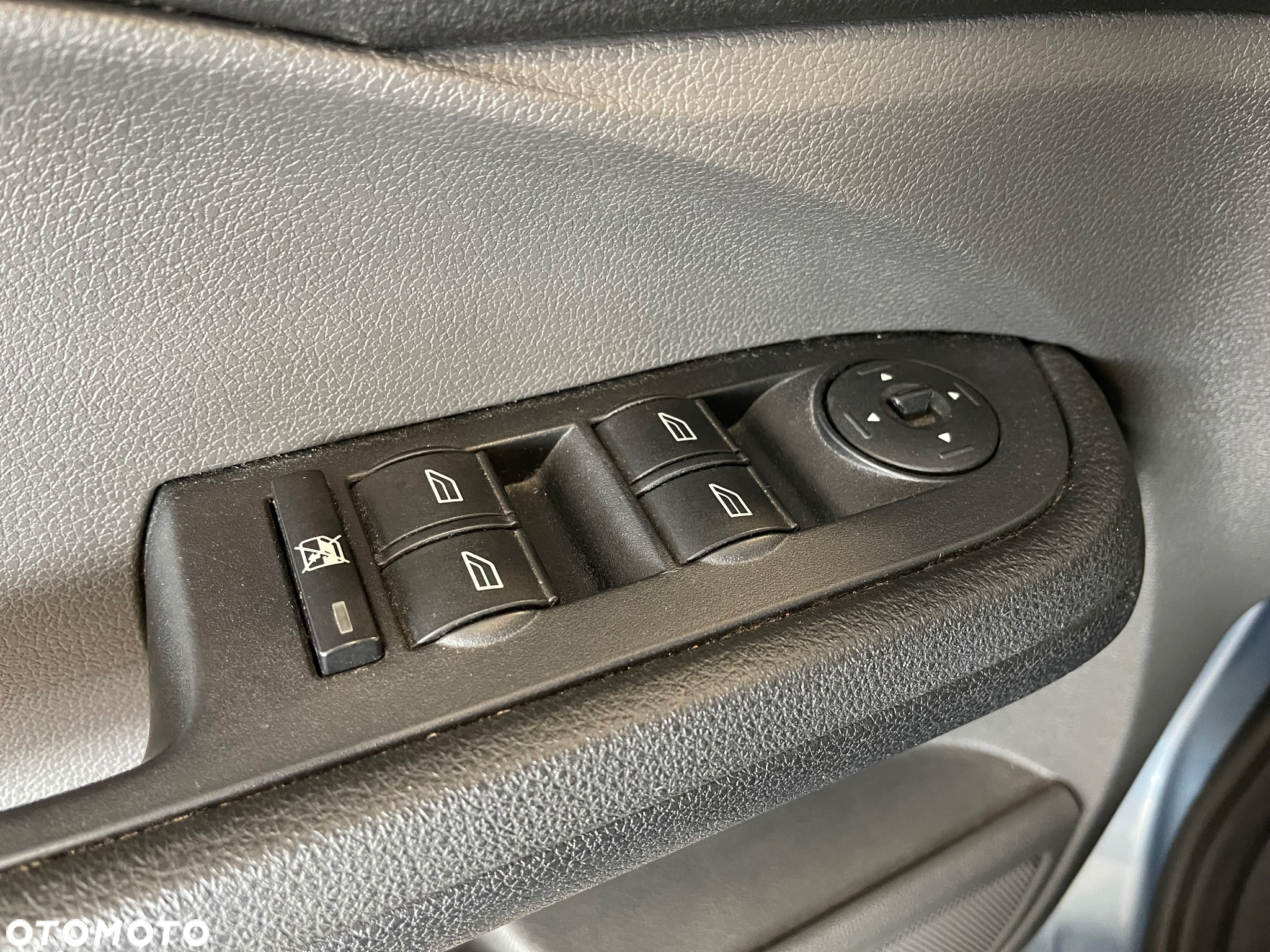 Ford Focus C-Max 1.6 Trend - 20