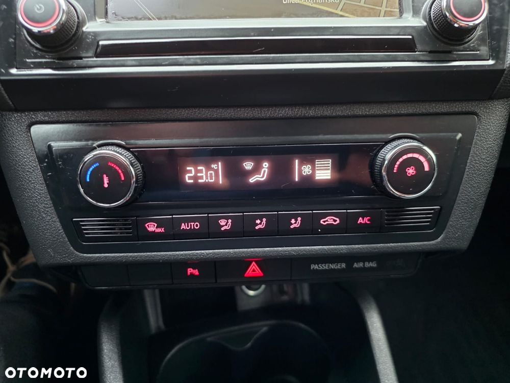 Seat Ibiza 1.2 TSI CONNECT - 23