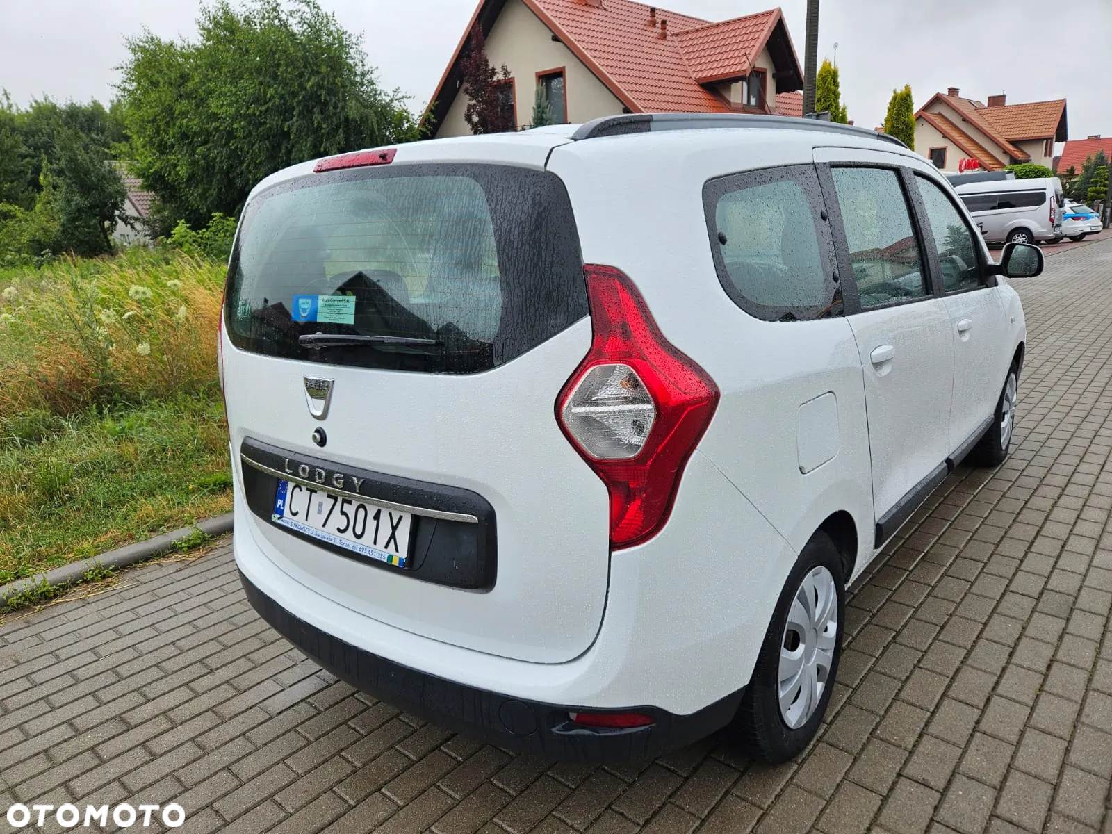 Dacia Lodgy 1.5 dCi Laureate S&S EU6 - 3
