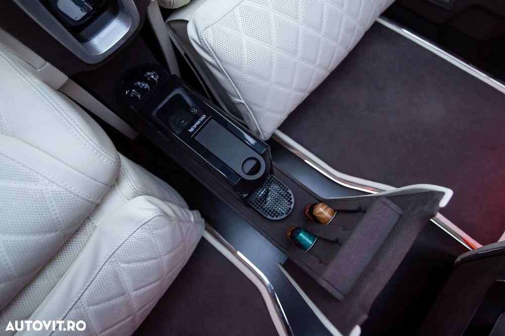 Mercedes-Benz V 300 d Extralang 4Matic 9G-TRONIC Exclusive - 26
