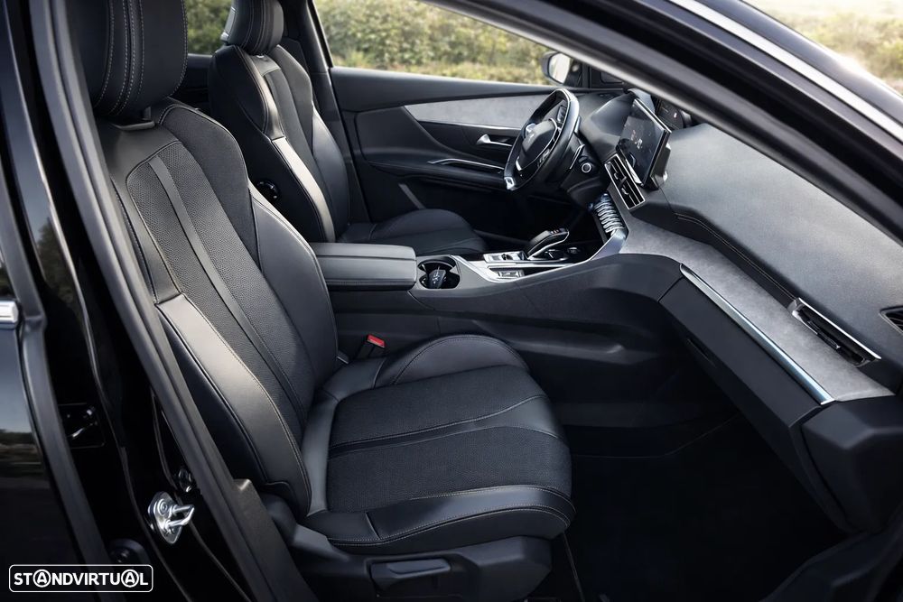 Peugeot 3008 1.6 Hybrid GT e-EAT8 - 17