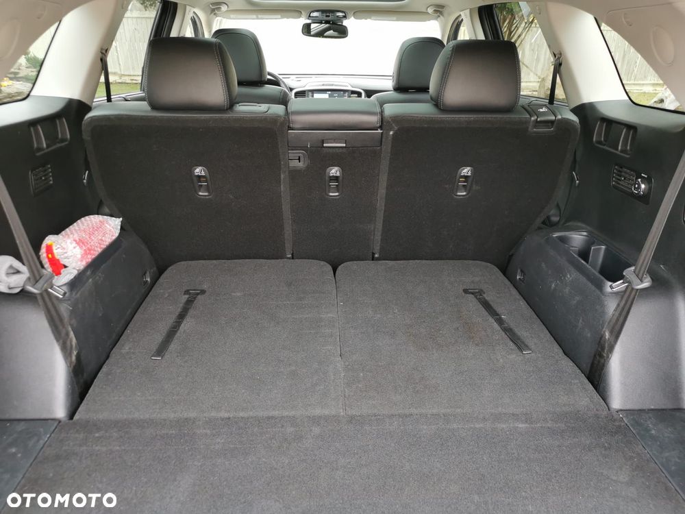 Kia Sorento - 13